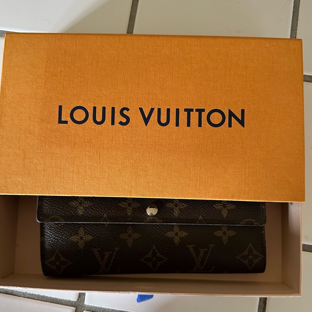 🔥Authentic Louis Vuitton Monogram Wallet CT4161 - Picture 2 of 11